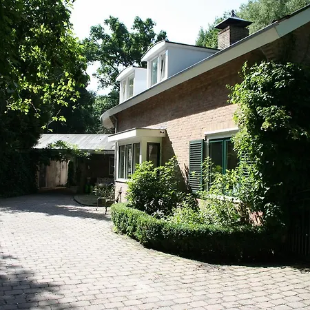 Bed & Breakfast De Bostuin Veluwe *
